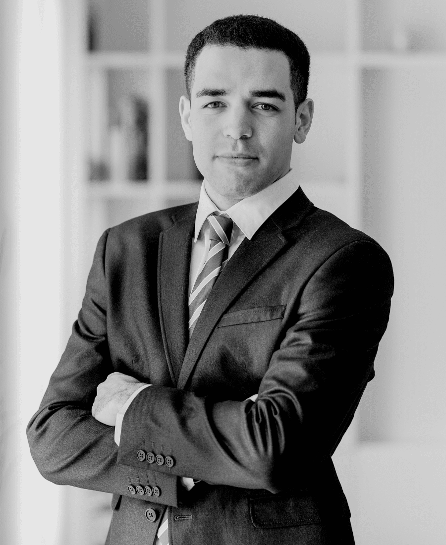 demo-1-estudios-jurídicos-nuestros-profesionales-2